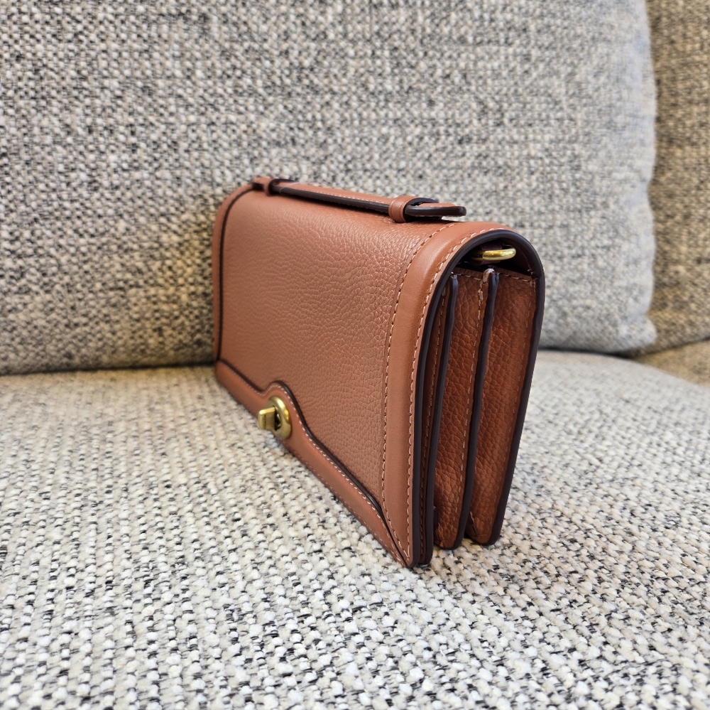 Coach Riley Chain Clutch Bag - Picture 9 of 13